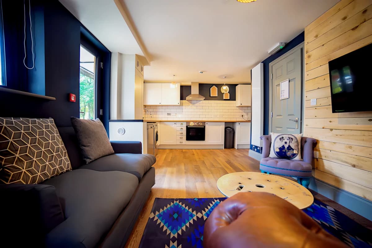 Mary Morris House image