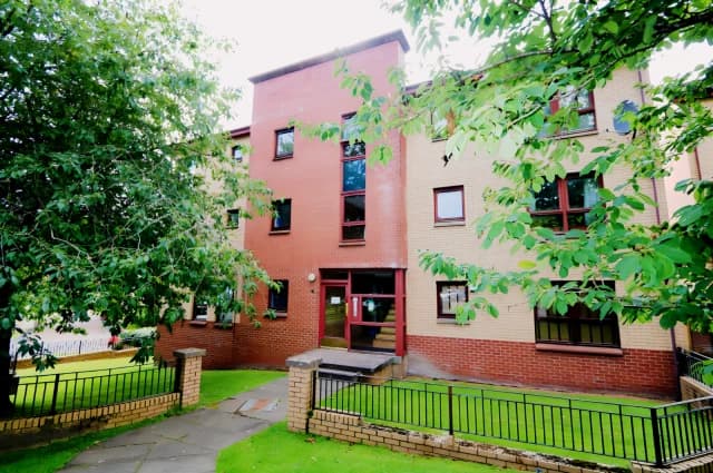 Hopehill Gardens, G20 7JR image 2
