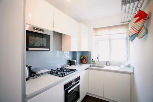 2 Bed / 2 Bath