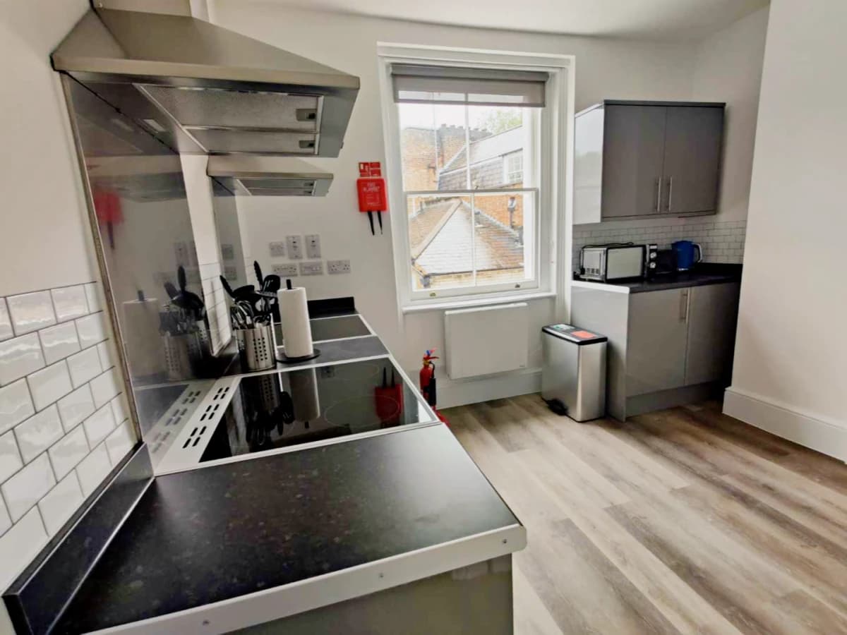 Lnt Bloomsbury image