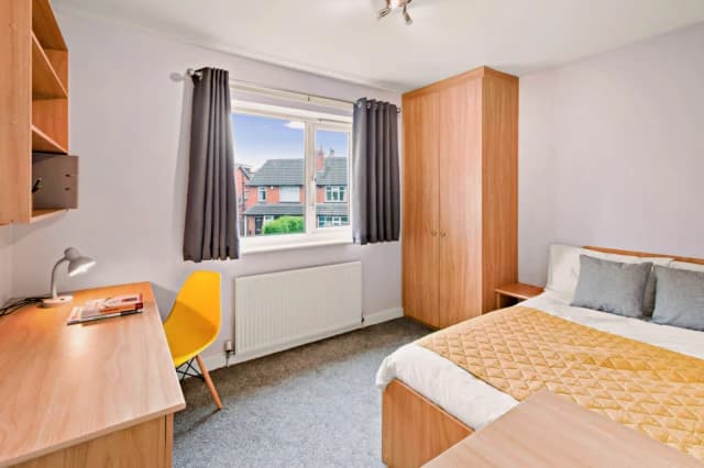 2 Stanmore Crescent