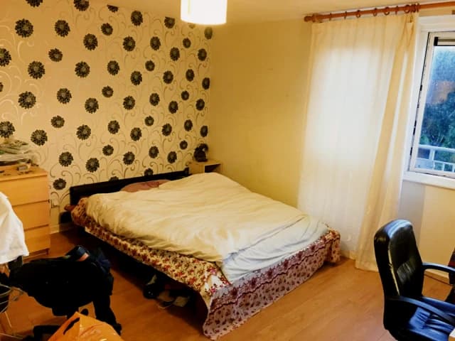 Bramwell Street E104 image