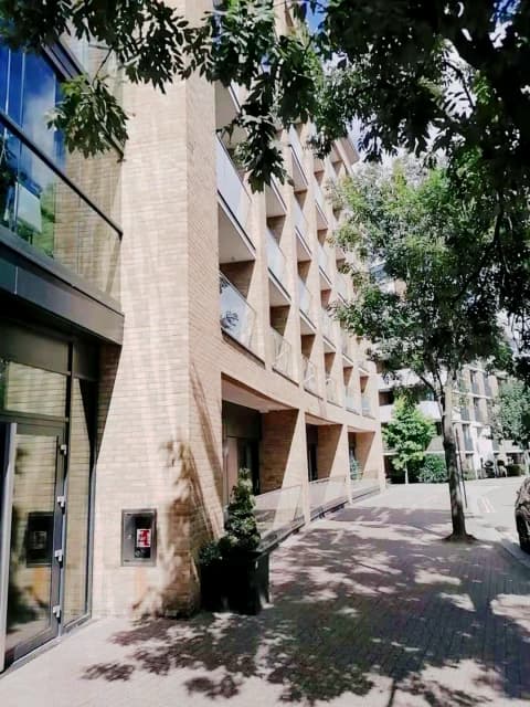 Vancouver House image 3