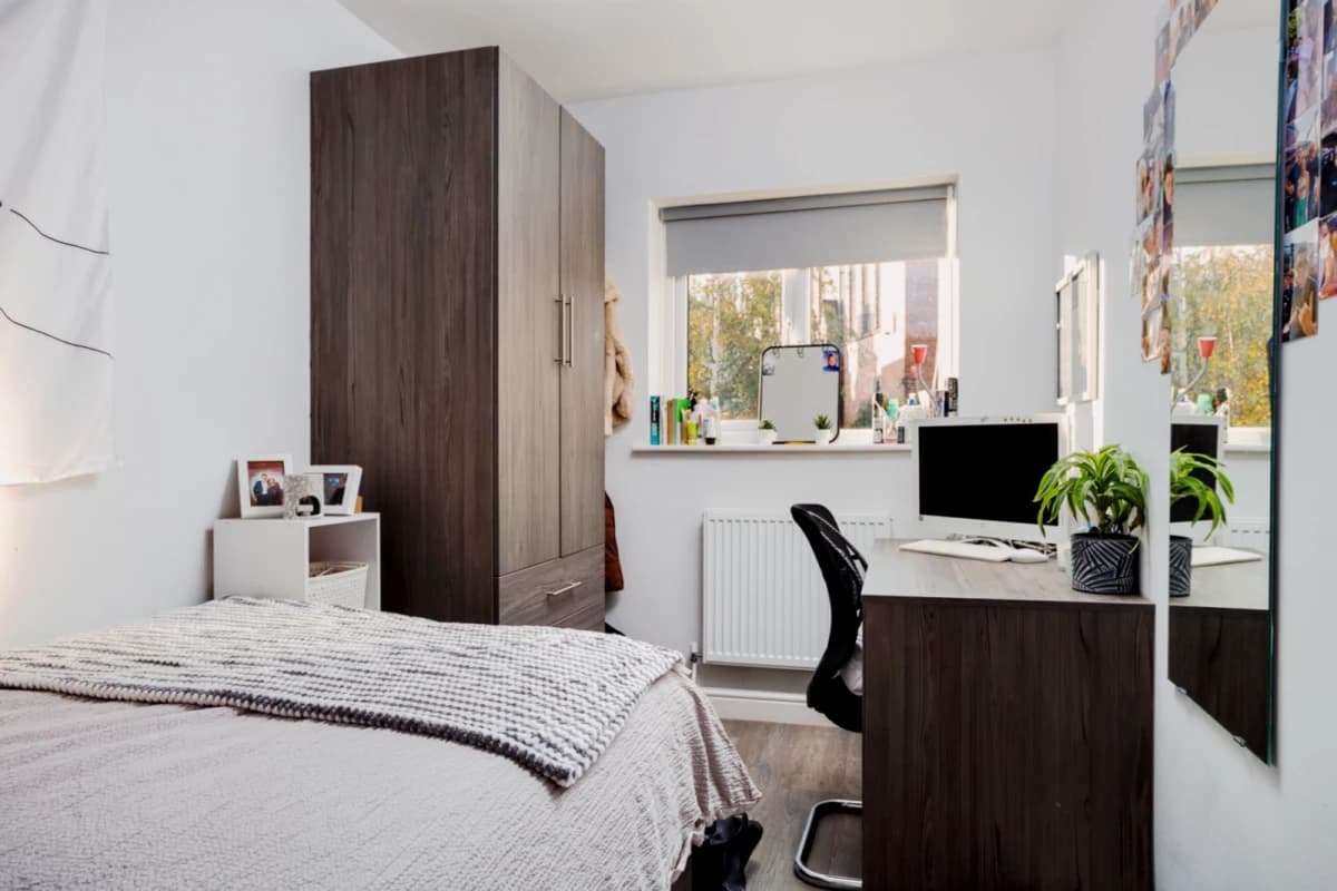 Four Bed Flat