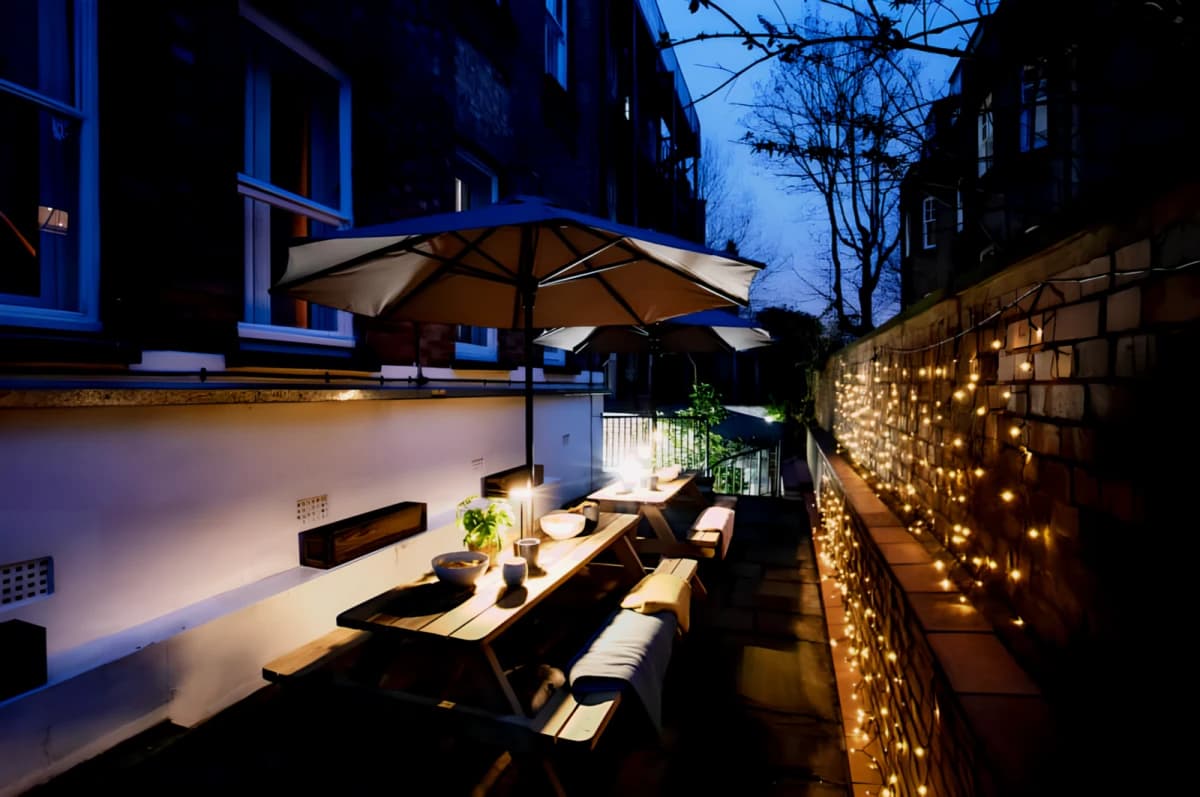Outdoor Features
