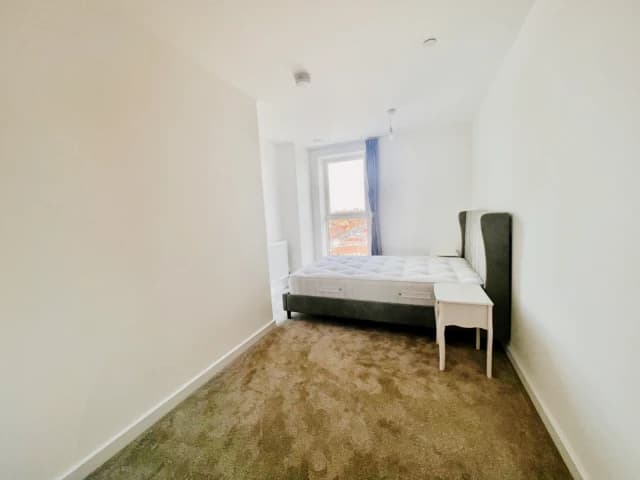 2 Bed / 2 Bath
