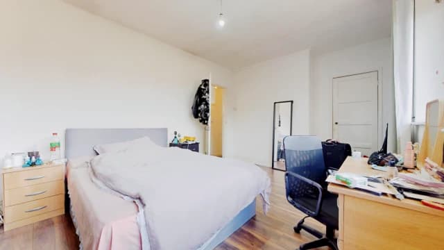 2 Bed / 1 Bath