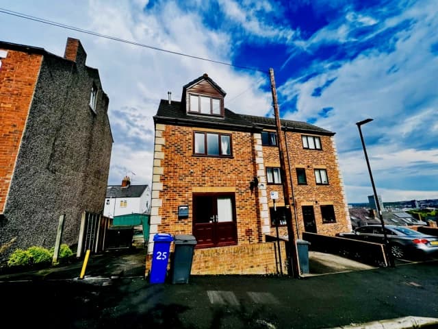 25 Ainsley Road image