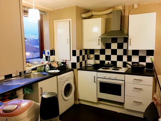 Bramwell Street E104