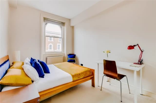 2 Bed / 1 Bath