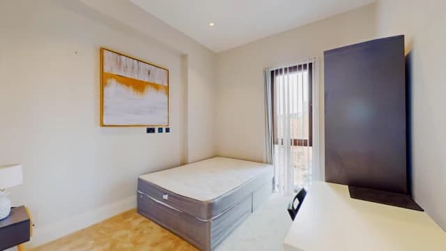 2 Bed / 1 Bath