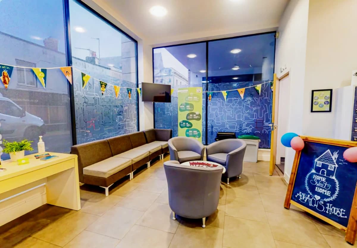 iQ Abacus House image