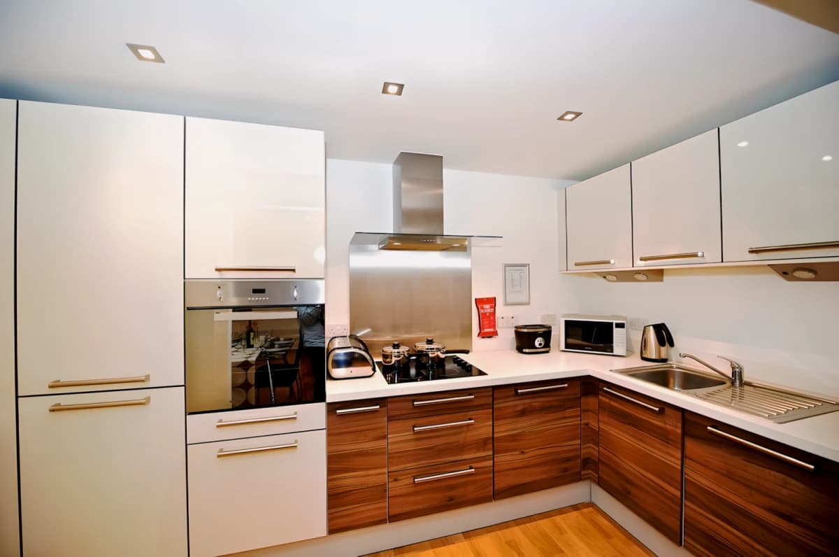 2 Bedroom