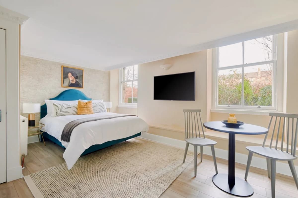 2 Bed