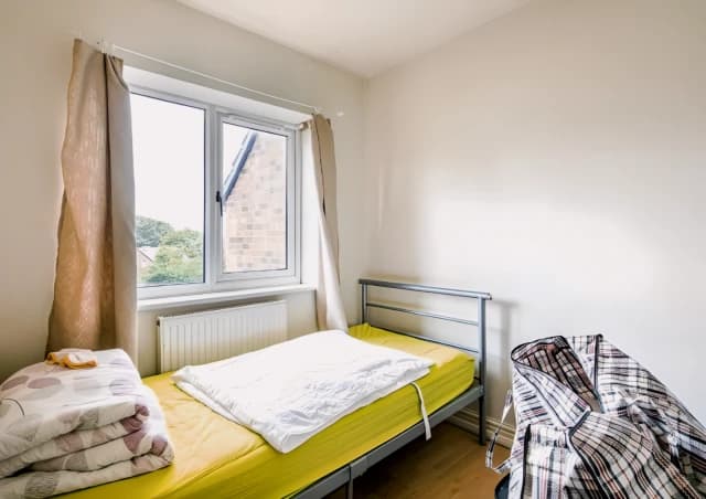 25 Ainsley Road image 3