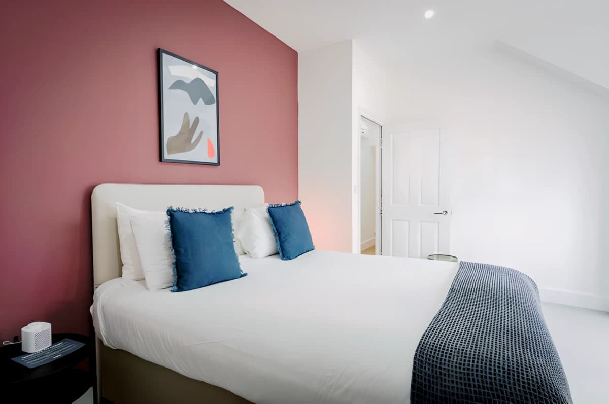 2 Bed Apartment