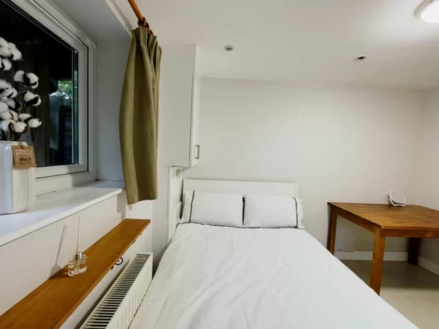 3 Bed / 2 Bath