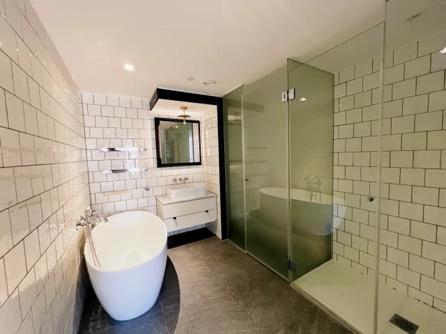 2 Bedroom 2 Bathroom roomA