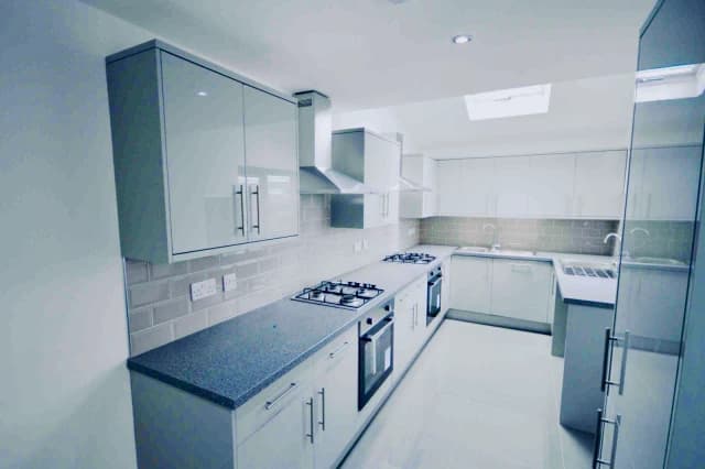 3 Beds 2 Baths