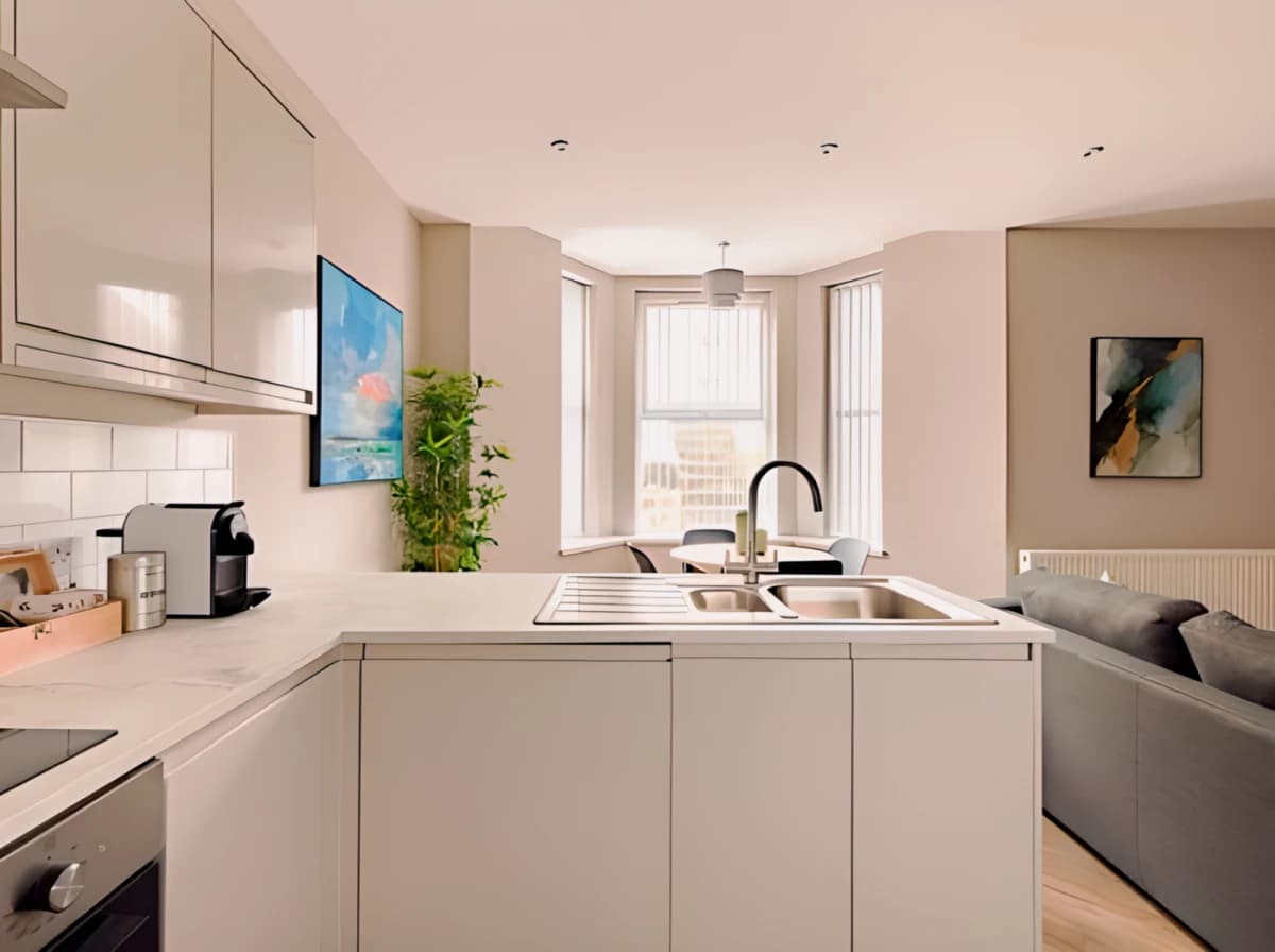 One Bedroom Apartment - Sleeps 4