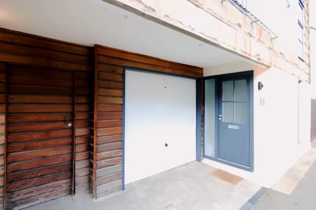 Woodside Place Lane, G3 7RB image