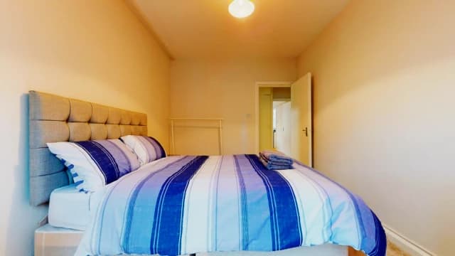 2 Bed / 1 Bath