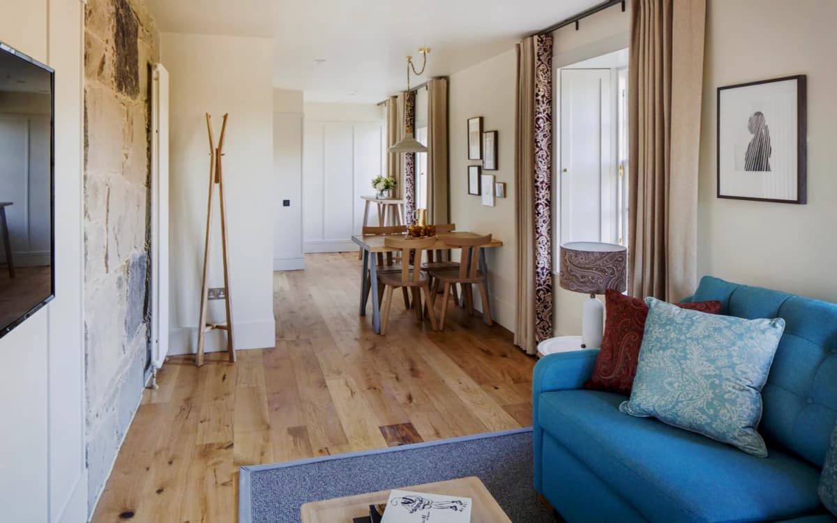 2 Bed