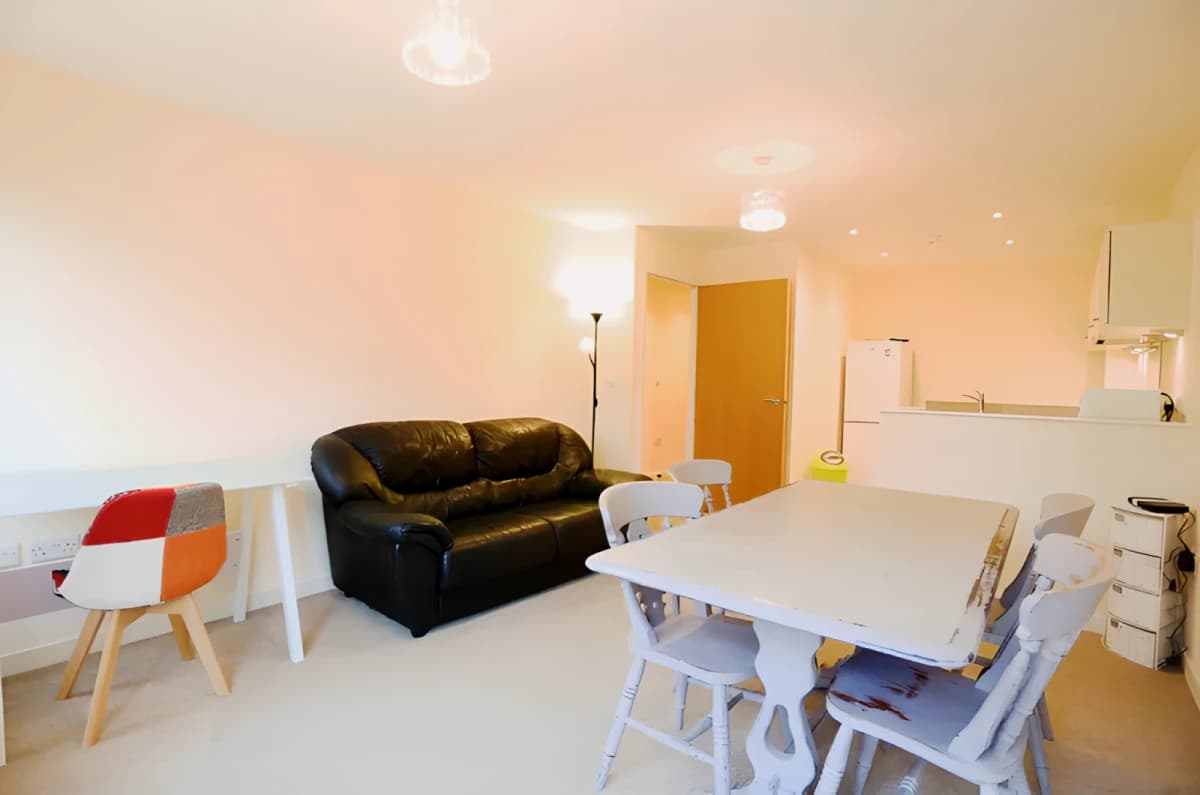 Entire Place·1B1B···30 Marlborough House, Queen Street