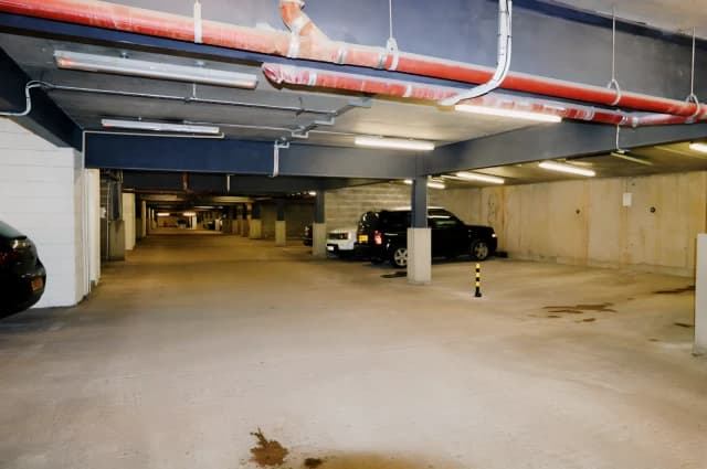 Oxford Street, G5 9JG image