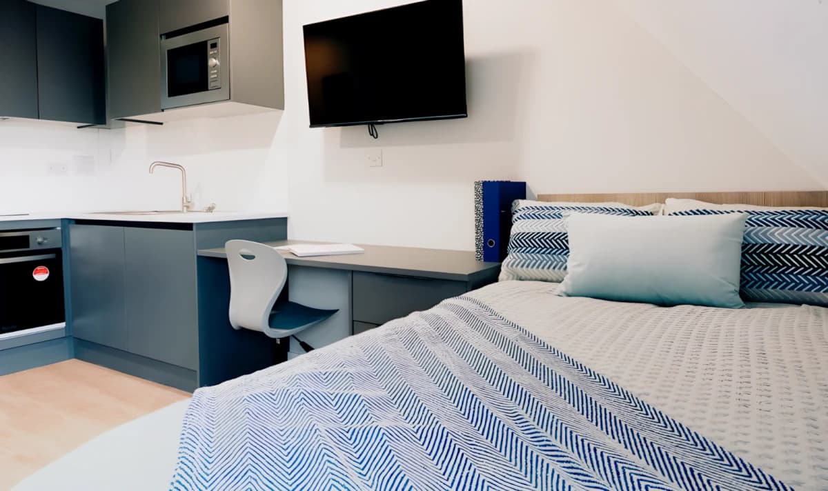 Boutique Student Living - Exeter image