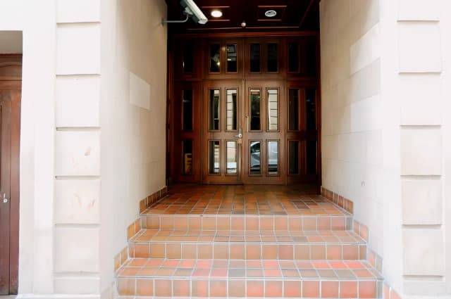 Outdoor Features