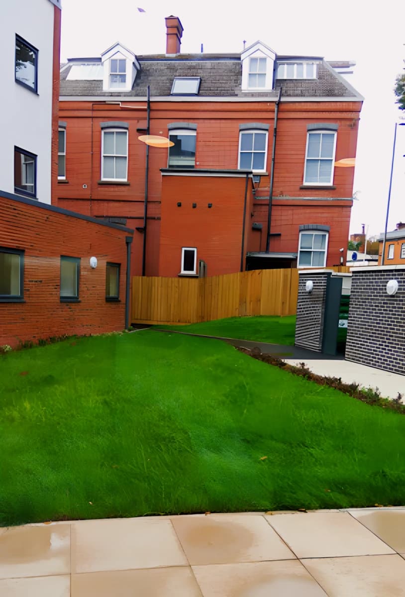 Outdoor Features