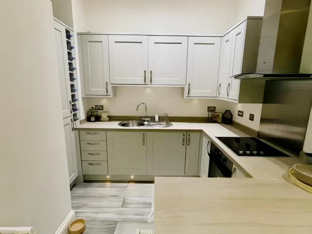 1 Bedroom 1 Bathroom