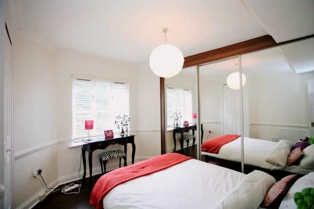 2 Bed / 2 Bath