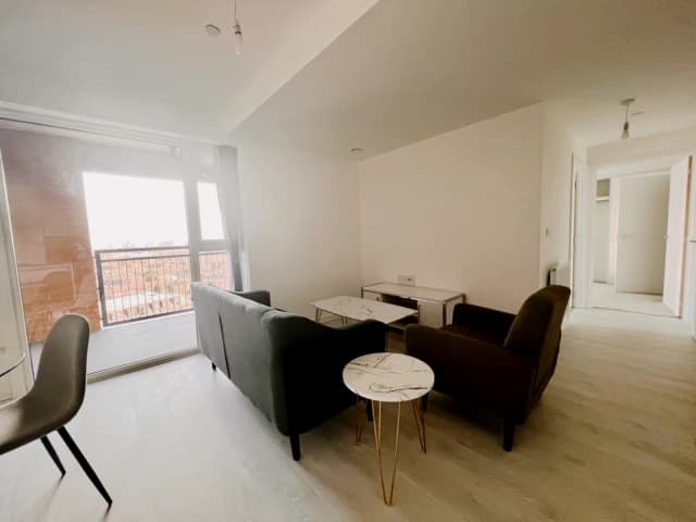 2 Bed / 2 Bath