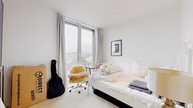 2 Bed / 2 Bath