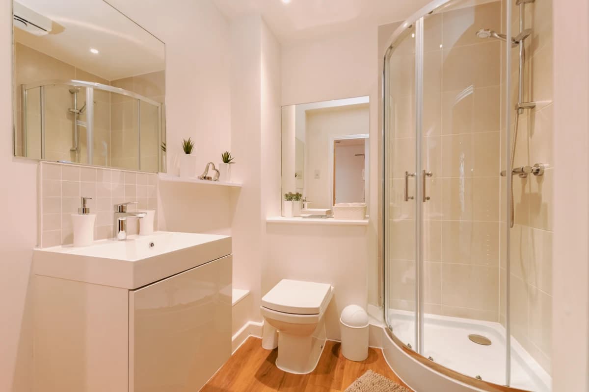2 bedroom 1 bathroom
