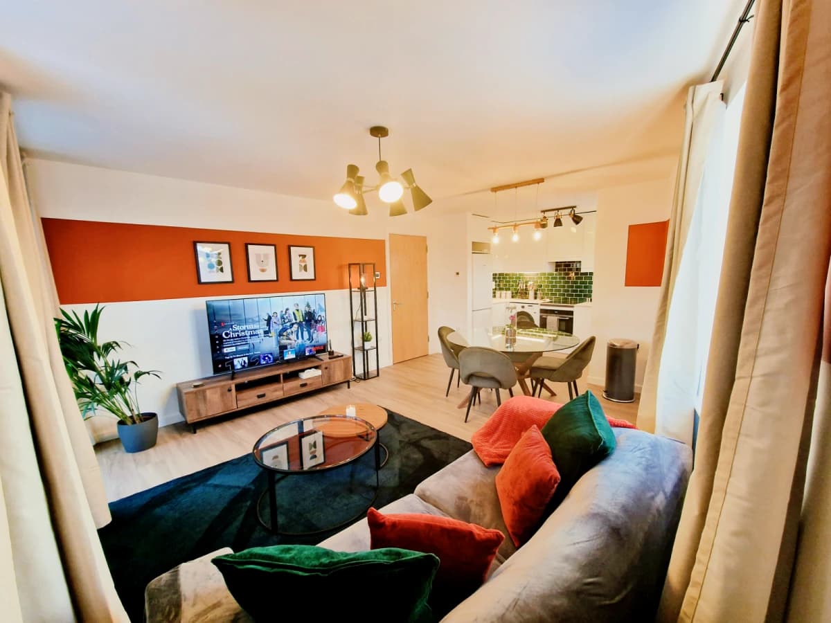 2 Bedroom 2 Bathroom