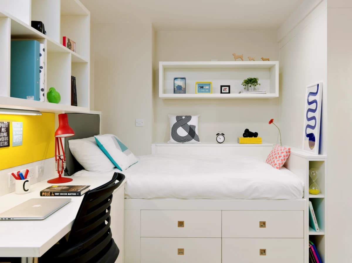 Howard Twin Studio - Double Occupancy