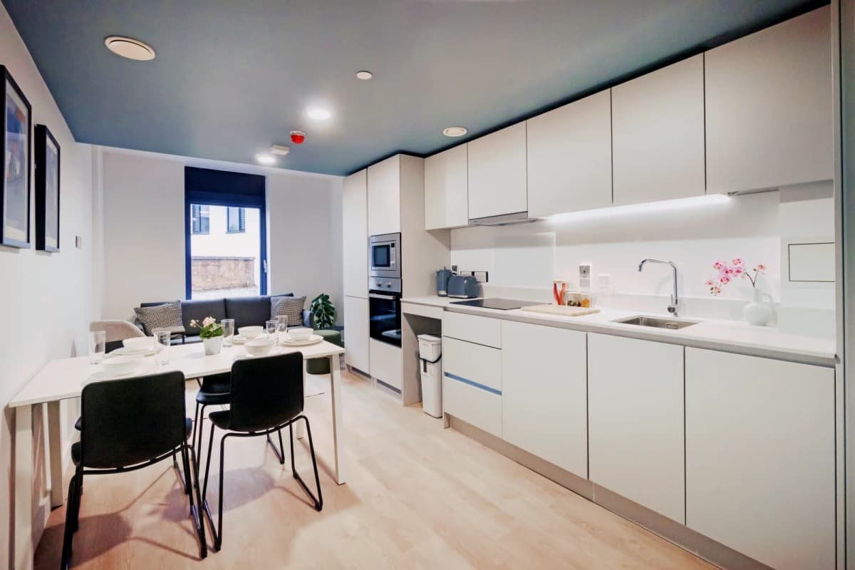 Bradbury Place image
