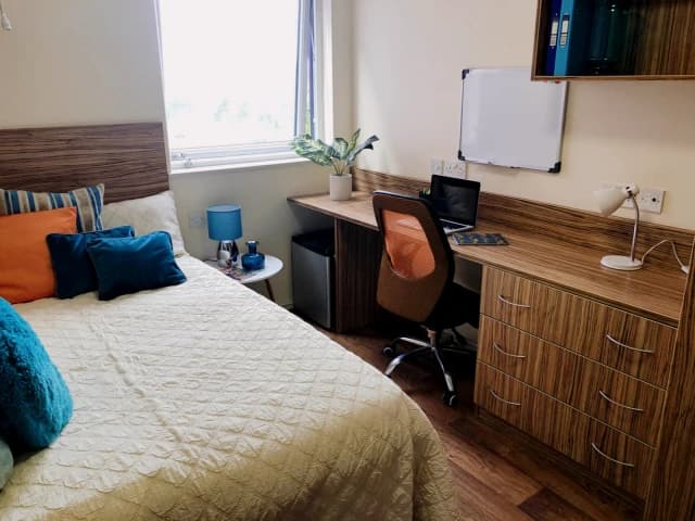 Deluxe En-Suite
