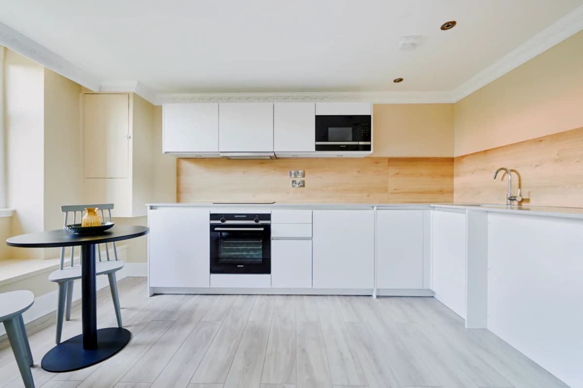 2 Bed