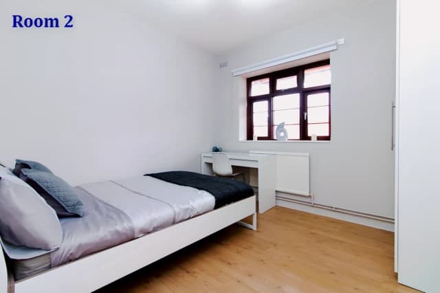 4 Bed / 1 Bath