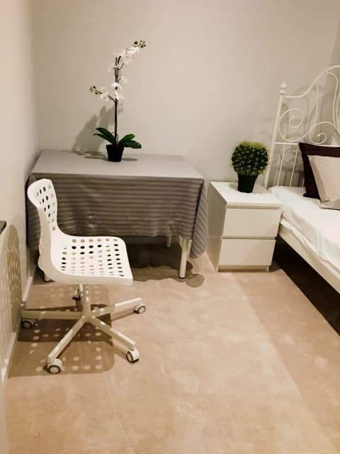 2 Bed / 2 Bath