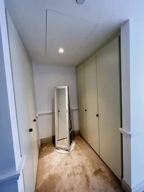 2 Bedroom 2 Bathroom roomA