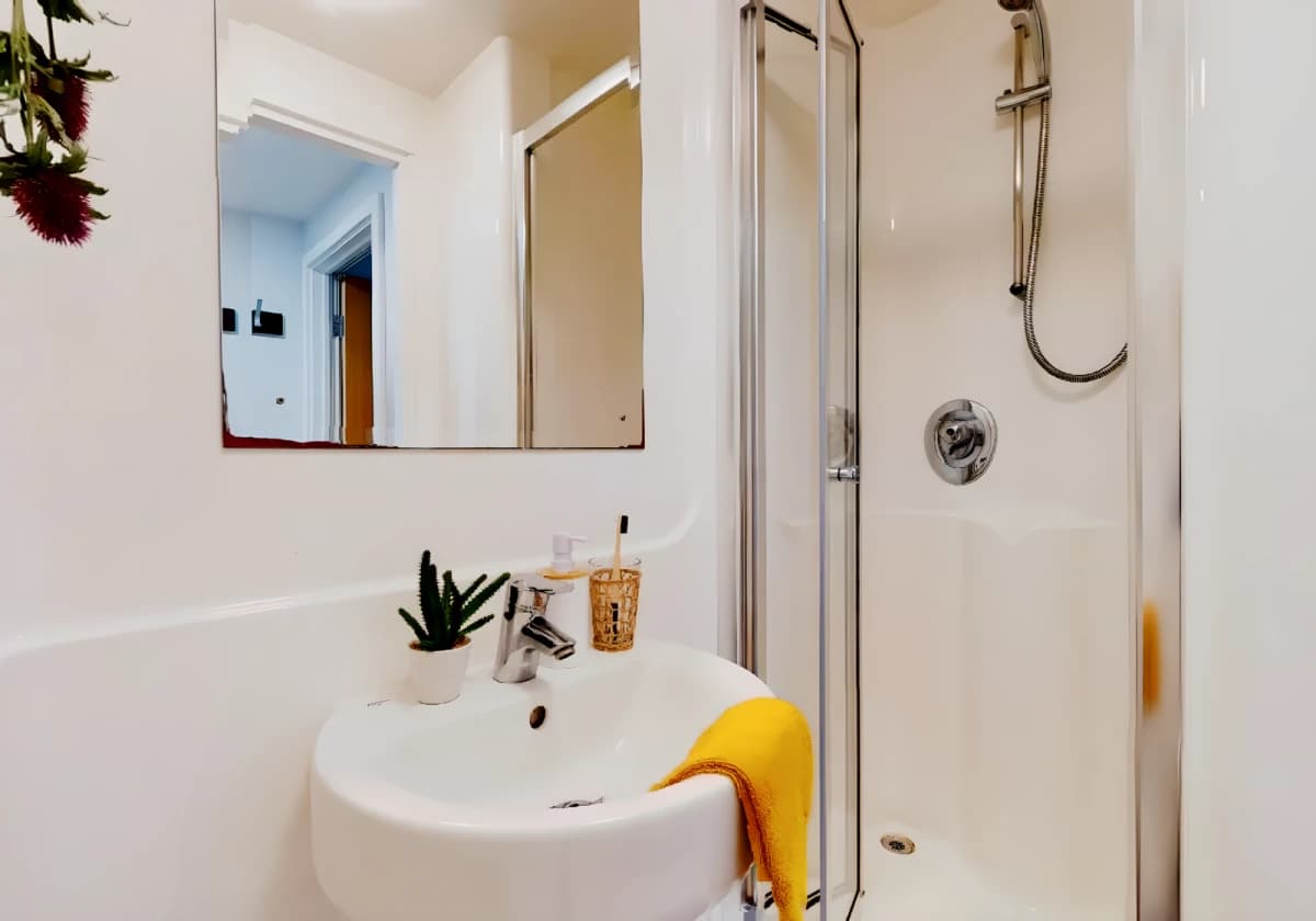 One Bed Apartment