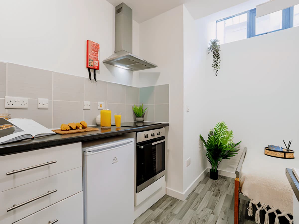 Dwell Castle Gate Haus image