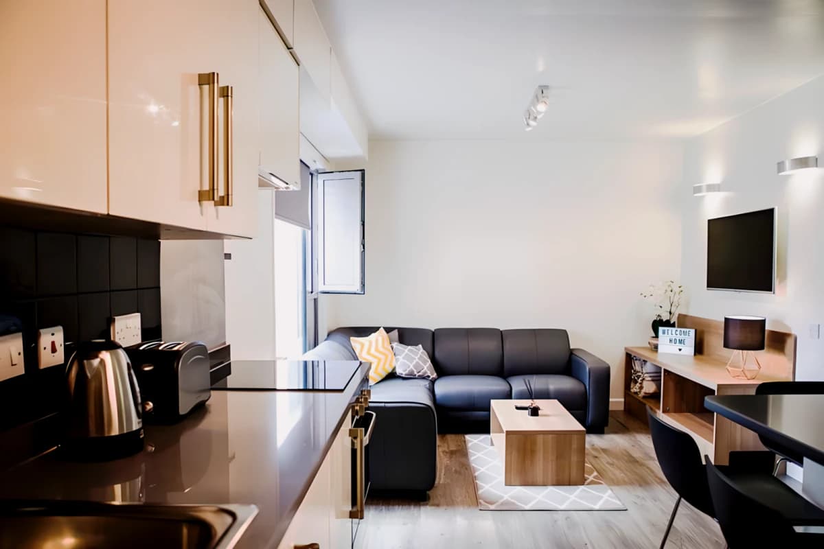 Lit South Bank Residence image