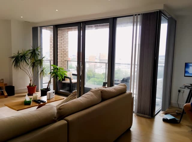1 Bedroom 1 Bathroom Flat1202