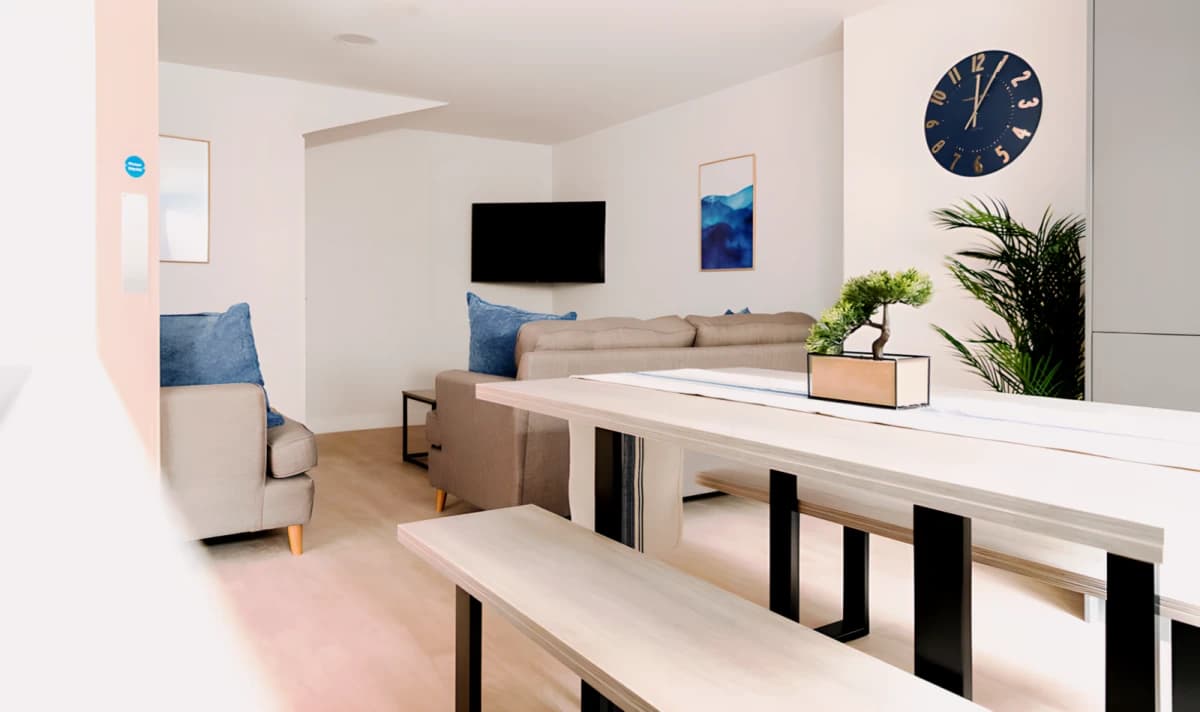 Boutique Student Living - Exeter image